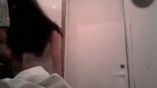 Перец рачком дрючит шальную проститутку в комнатушке